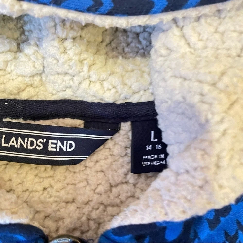 Lands’ End Sherpa jacket zip hoodie youth L blue black geometric ikat pattern